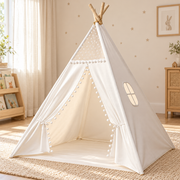 Tipi blanc — en situation dans une chambre lumineuse